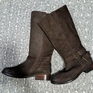 Clark's brand nubuck leather boots size  8.5 chocolate moto/riding boot style